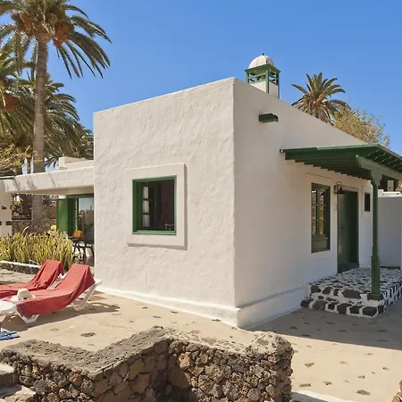 Villa North Share Pool! Haría