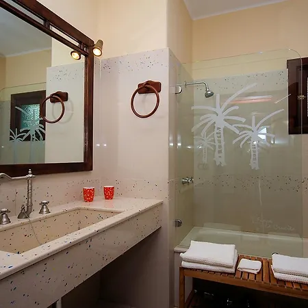 North Share Pool! Villa